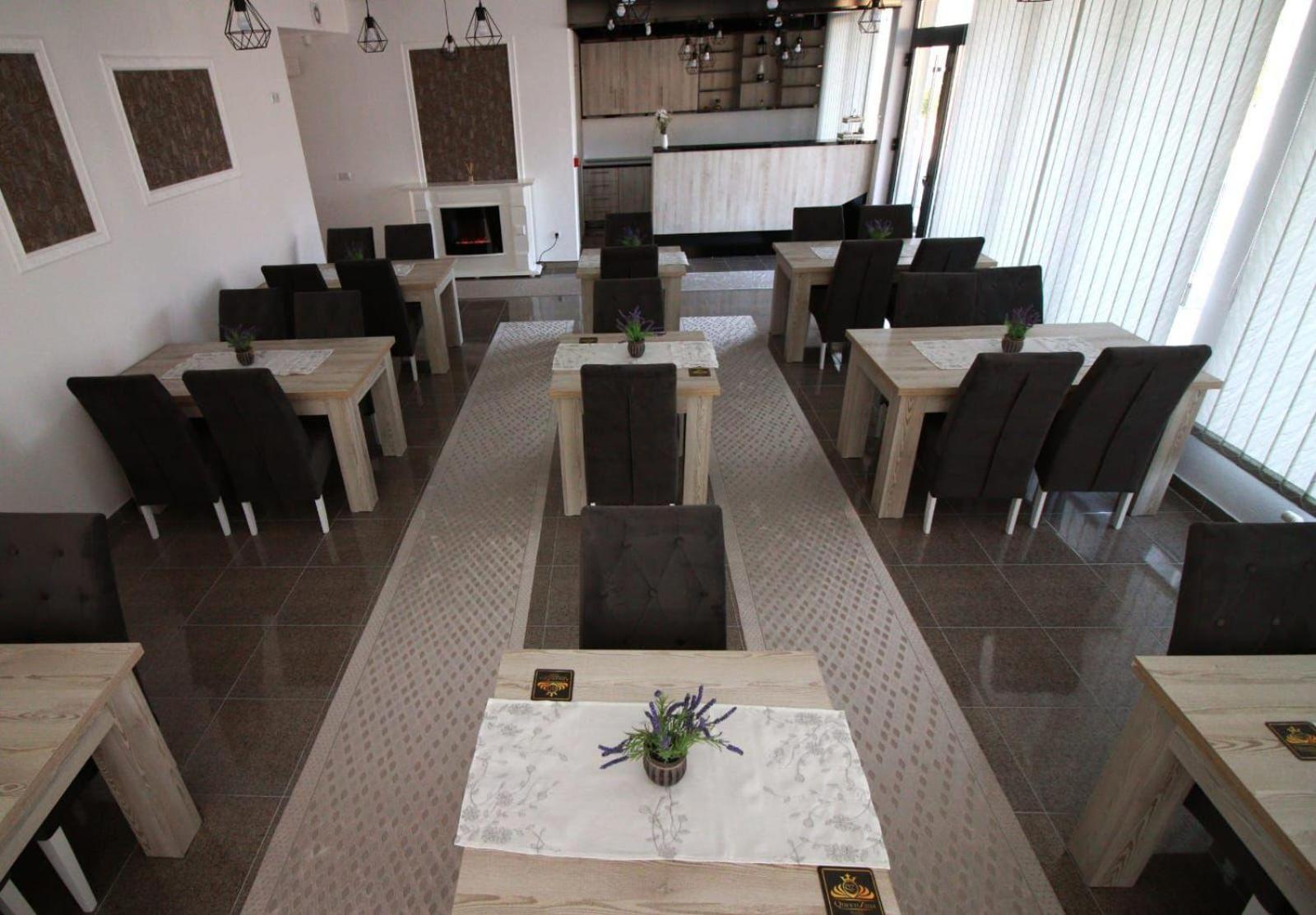 Aparthotel "Queen Zina" Vlasic Bagian luar foto